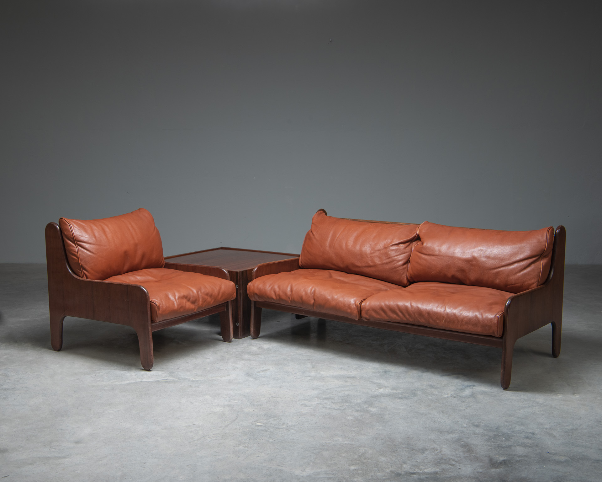 3629marco-zanuso-2seater-sofa-easy-chair-coffee-table-43_2
