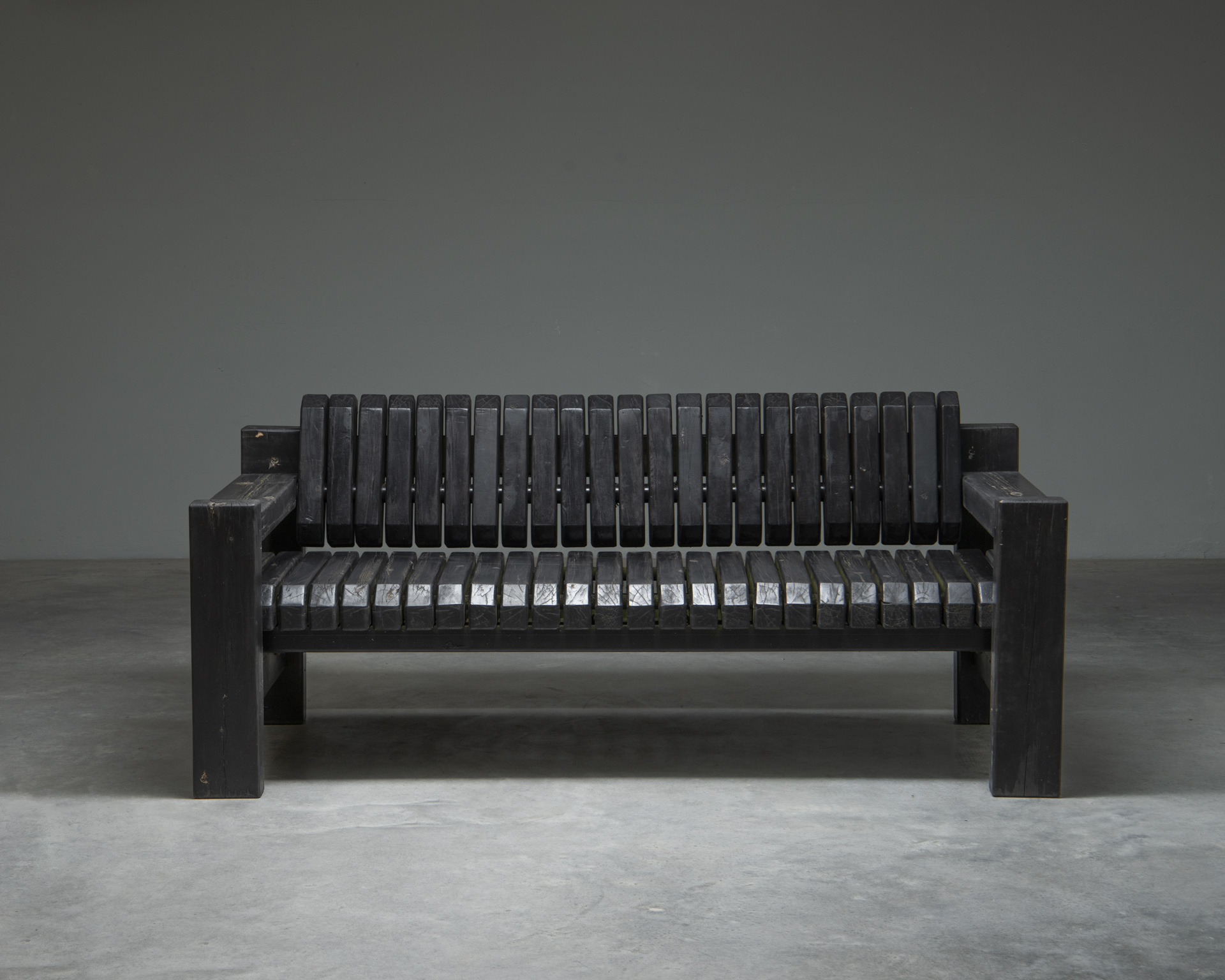 3725brutalist-bench-black-lacquered-wood-1