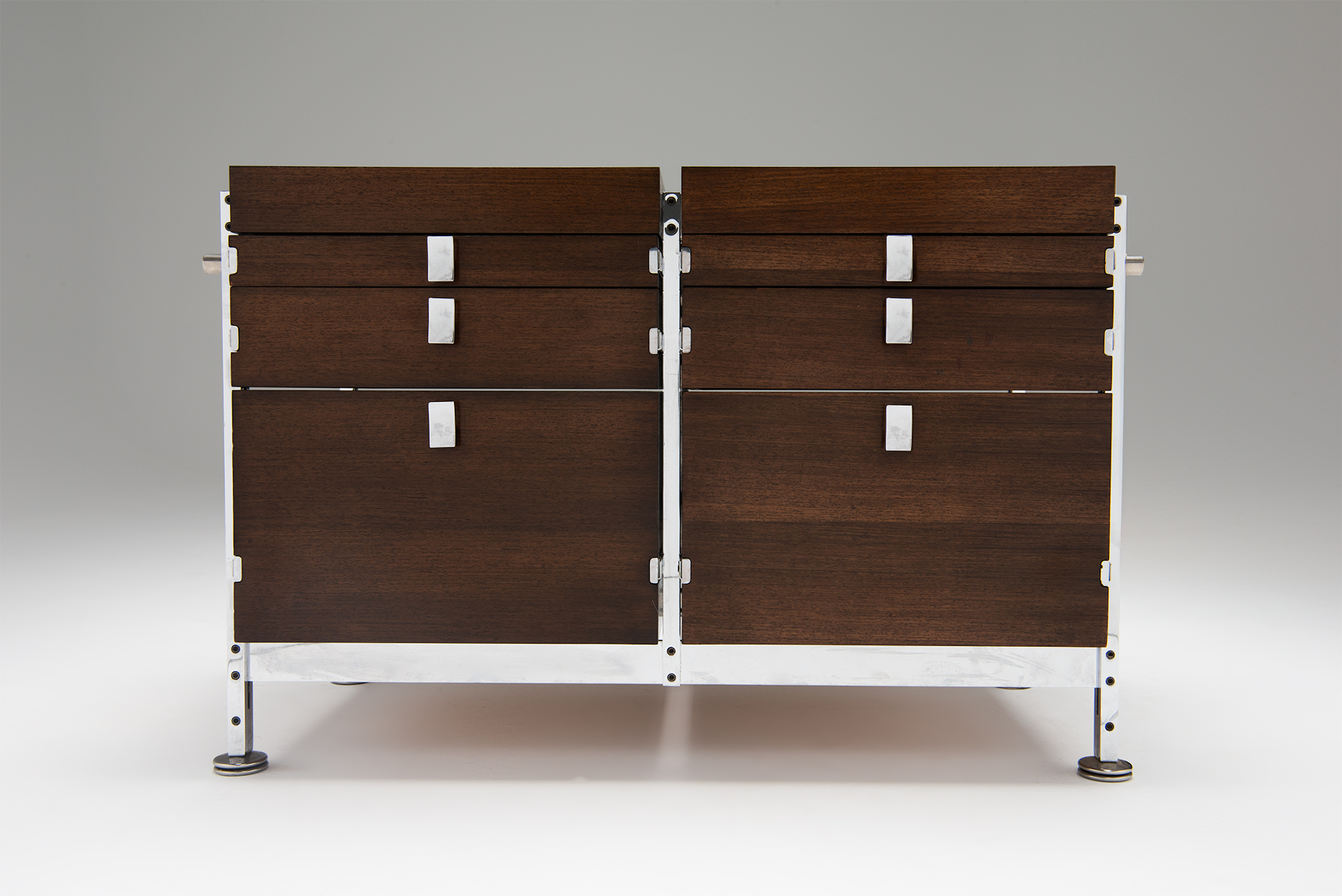 chest-of-drawers-jules-wabes1