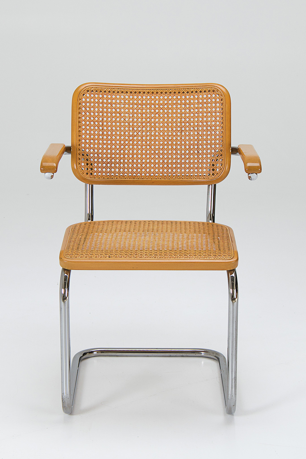 model-s64-armchair-thonet-marcel-breuer-11-01