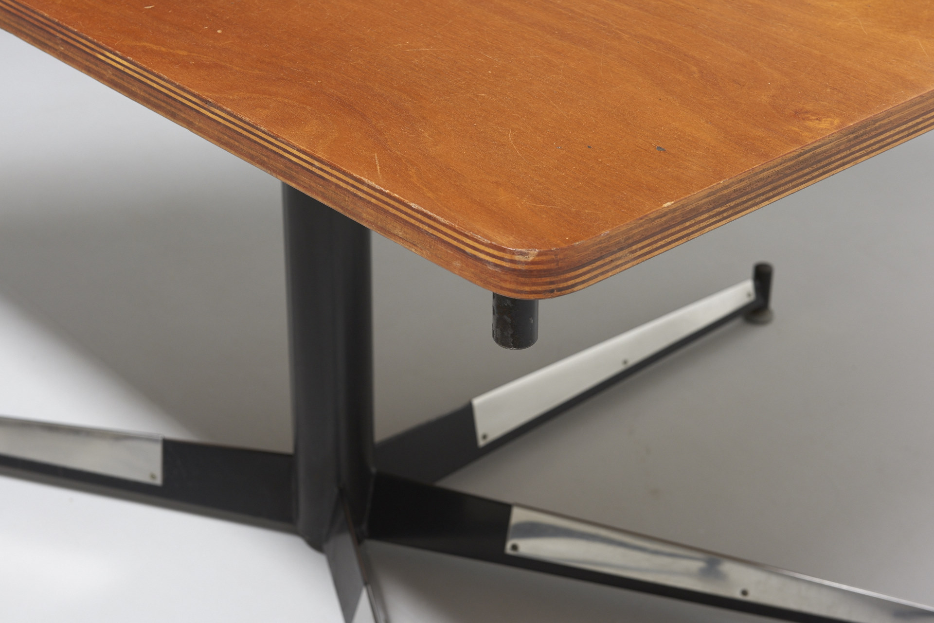 modest furniture vintage 1830 diamond table veneer willy van der meeren 03