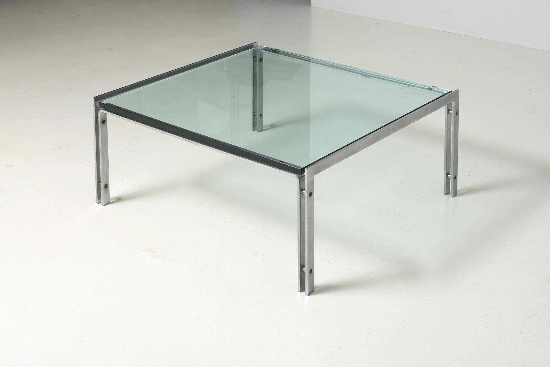 modestfurniture-vintage-3124-3125-artimeta-low-table-glass-stainless-steel09