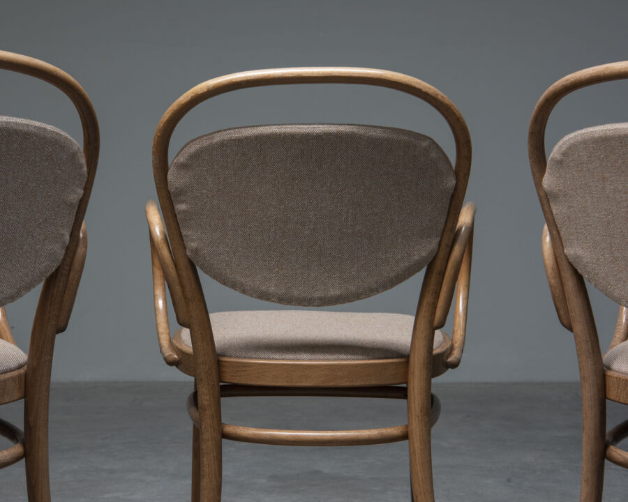 21506-thonet-215-pf-dining-chairs-reupholstered-5