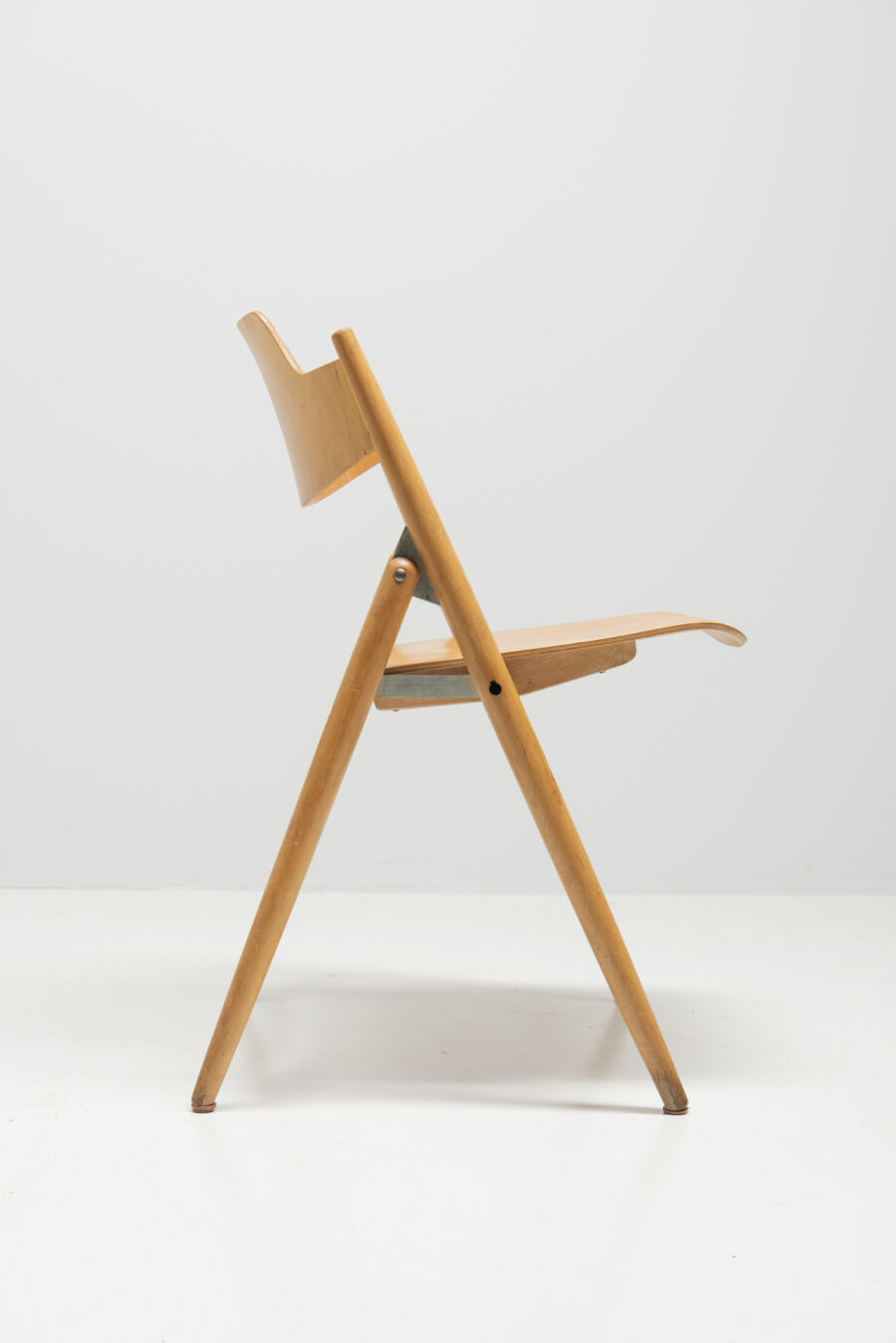 2950egon-eiermann6-folding-chairs-5