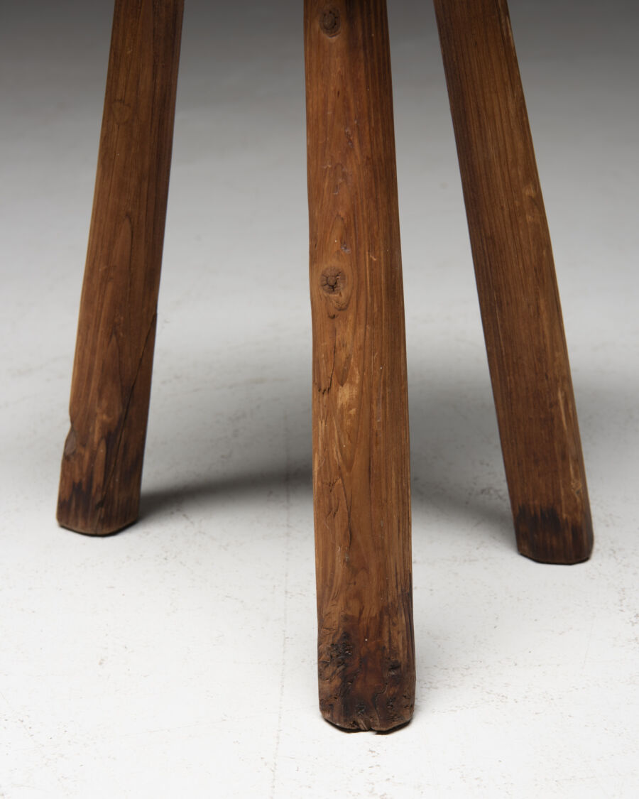 34192-brutalist-stools-side-tablessolid-wood-11