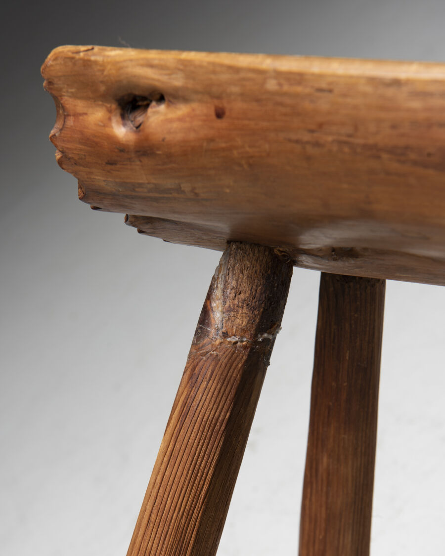 34192-brutalist-stools-side-tablessolid-wood-8