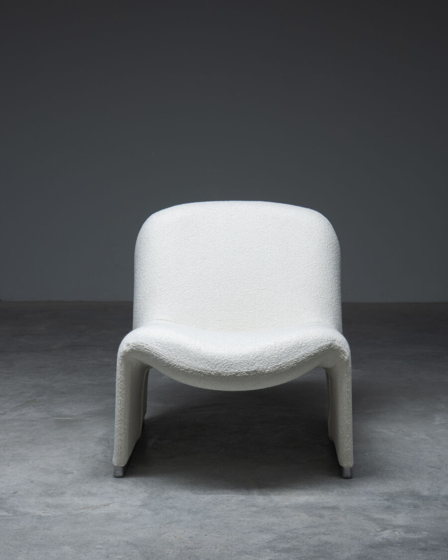 3526-3525pair-of-alky-chairs-in-white-boucle-giancarlo-piretti-6
