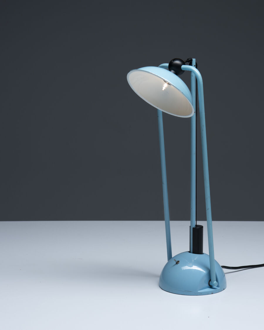 3569blue-counterbalance-desk-lamp-3