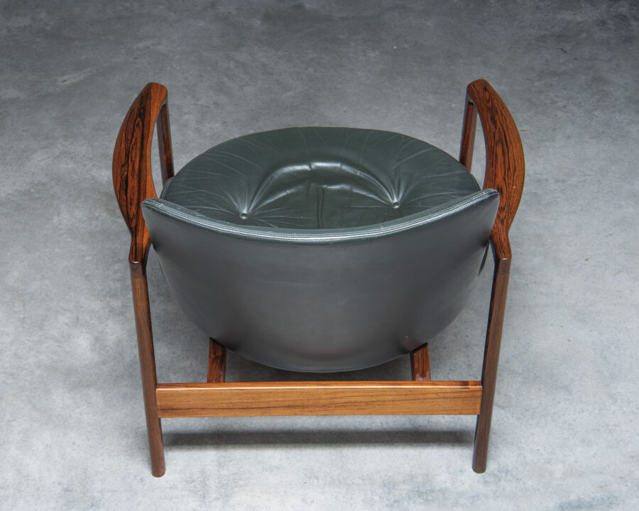 3639ib-kofod-larsen-seating-groupgreen-leather-and-solid-rosewood-40_1