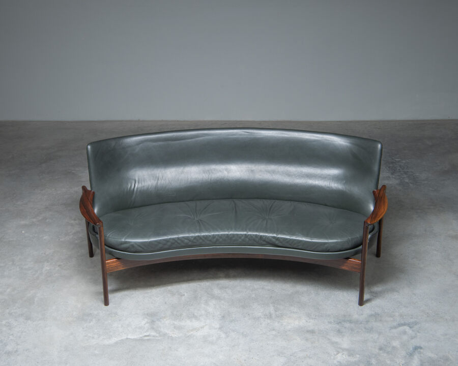 3639ib-kofod-larsen-seating-groupgreen-leather-and-solid-rosewood-47