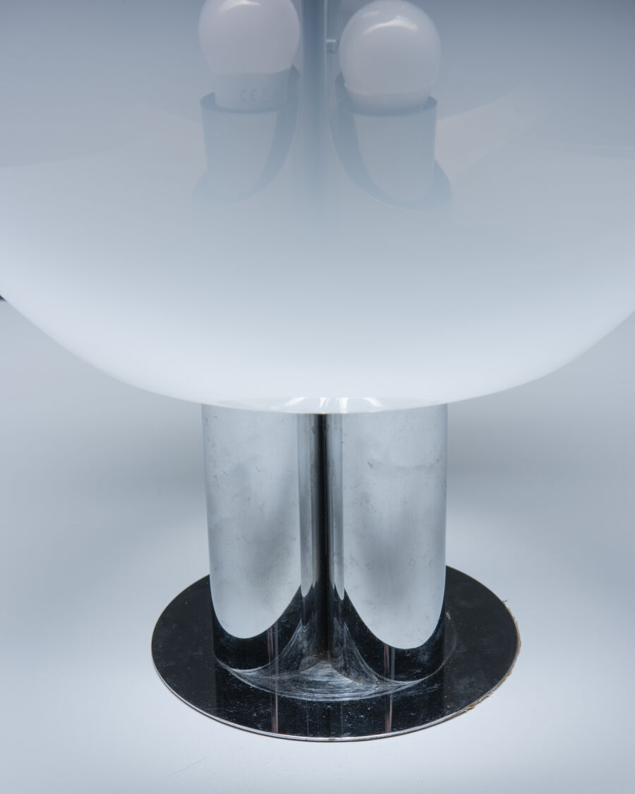 3656italian-space-age-table-lamp-3-bulbs-chrome-foot-5