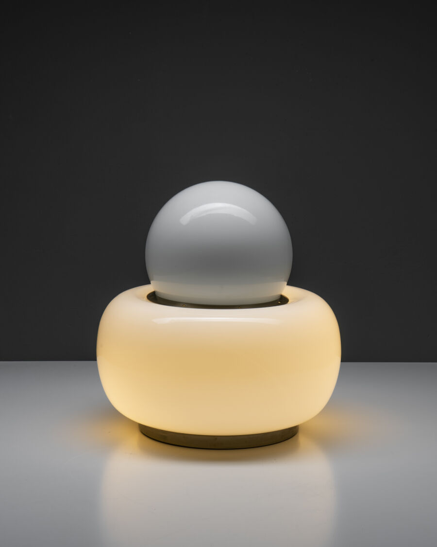 3684-70s-italian-table-lamp-2-white-spheres