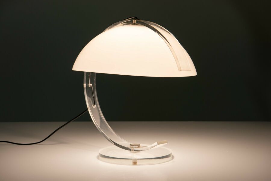 3751-plexi-table-lamp-11