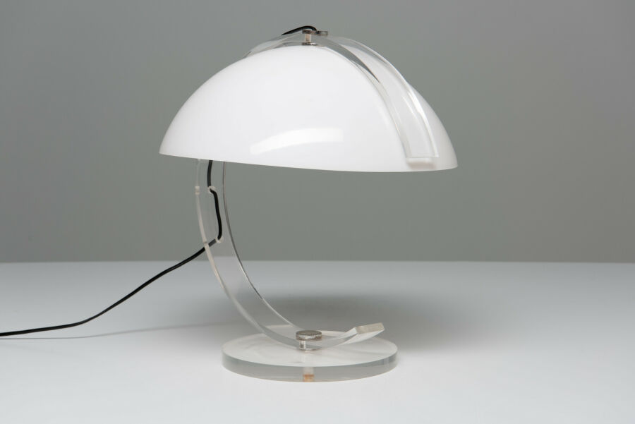 3751-plexi-table-lamp-2