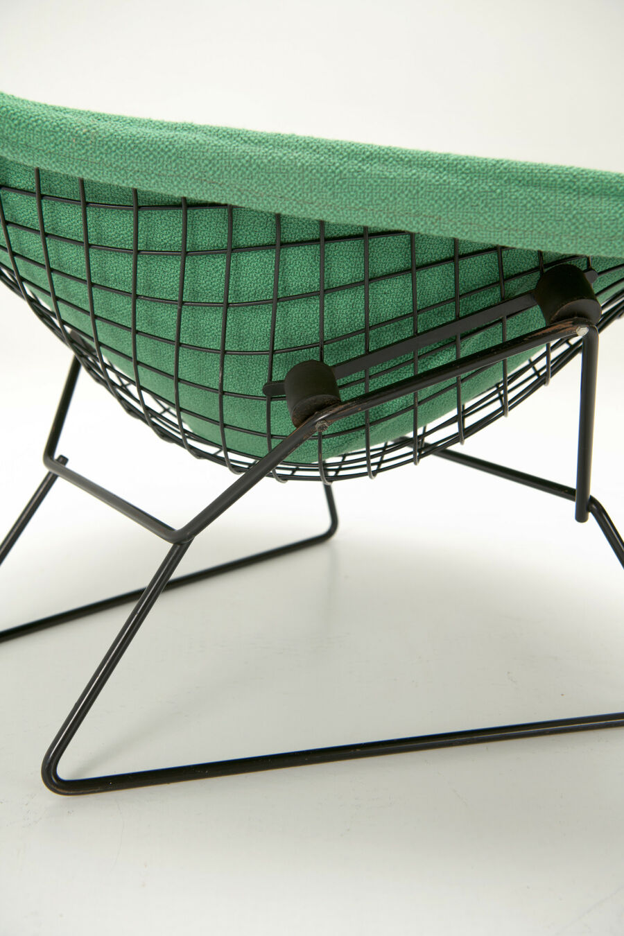 bird-chair-harry-bertoia-for-knoll-07