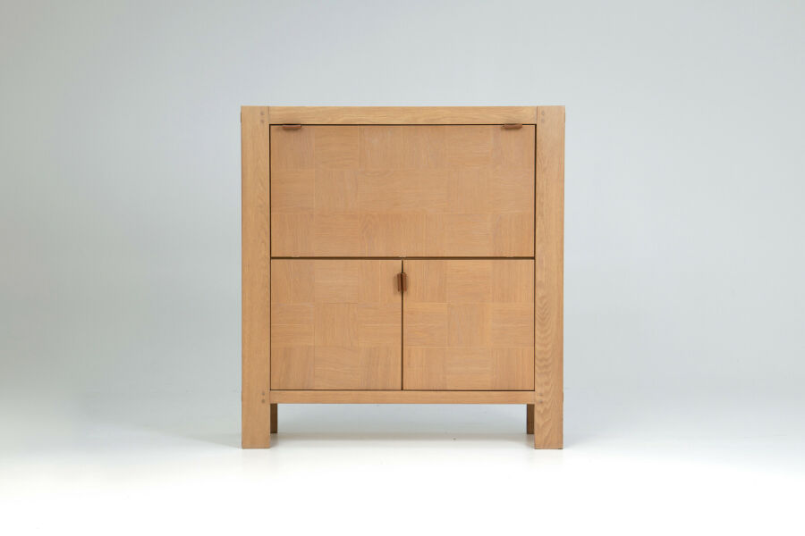 brutalist-graphical-oak-highboard-with-bar-cabinet-frans-defour-01IPJe