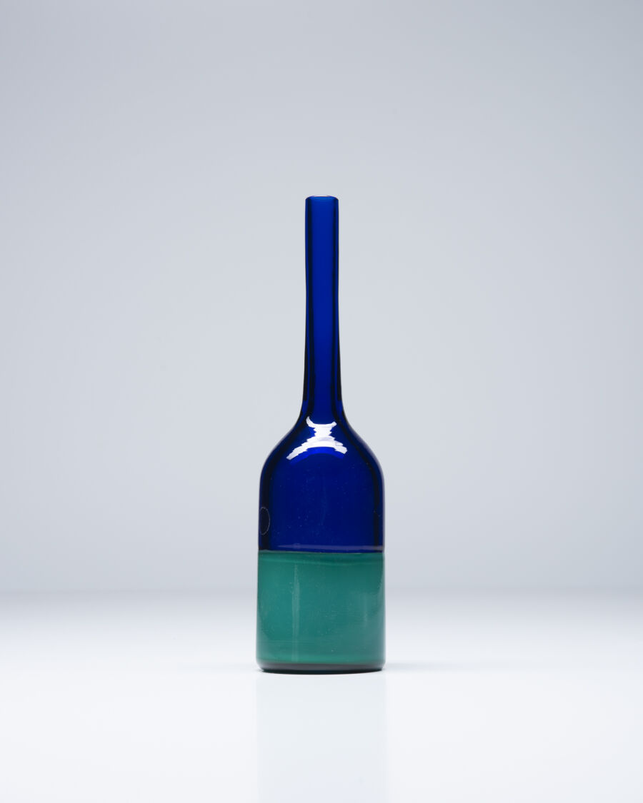 cs037venini-vase-green-and-blue0a-1