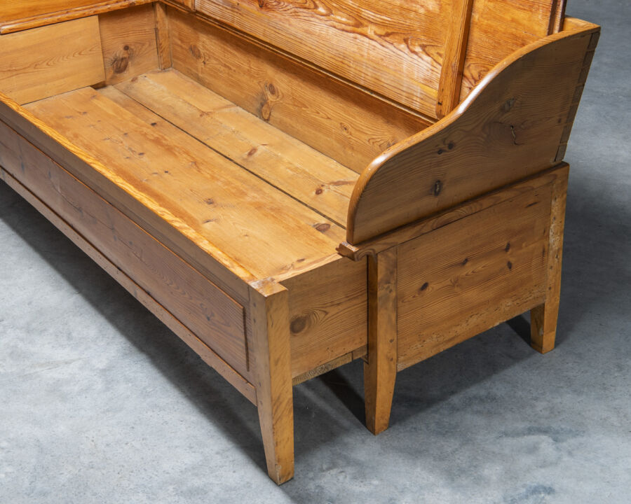 cs051swedish-trundle-bench-1880s-6