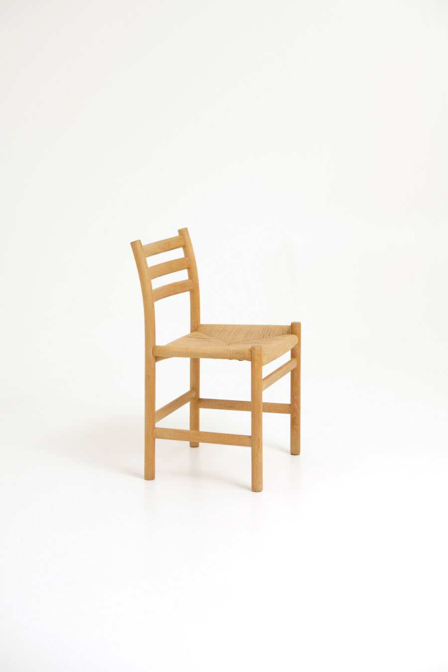 dining-chairs-model-350-poul-volther-14