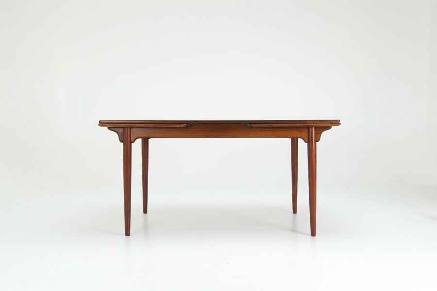 gunni-omann-model-54-dining-table04