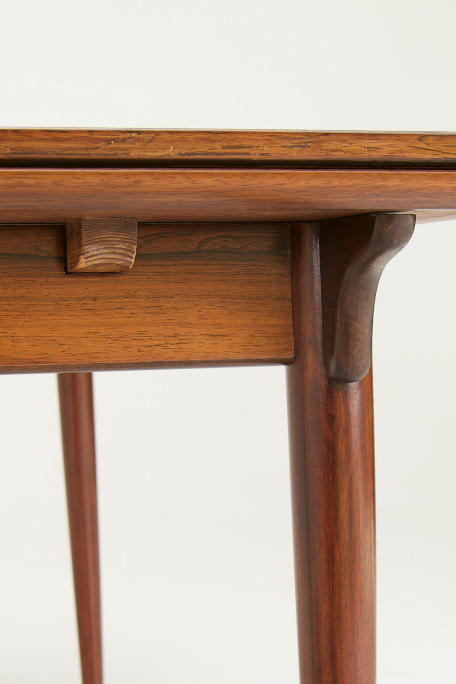 gunni-omann-model-54-dining-table10