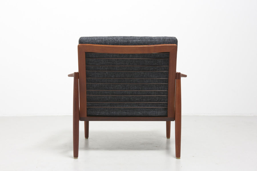 modestfurniture-vintage-1752-teak-easy-chair-dark-grey05