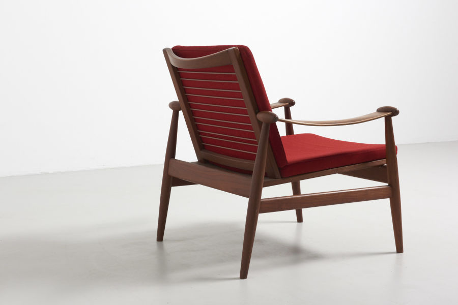modest furniture vintage 1827 finn juhl spade chair france daverkosen red 04