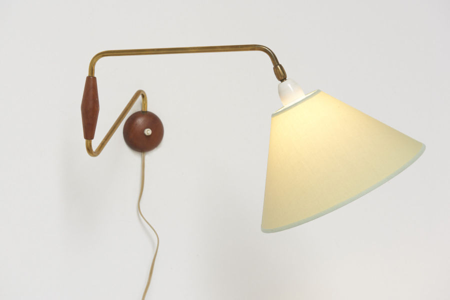 modestfurniture-vintage-1848-adjustable-lamp-brass-teak03