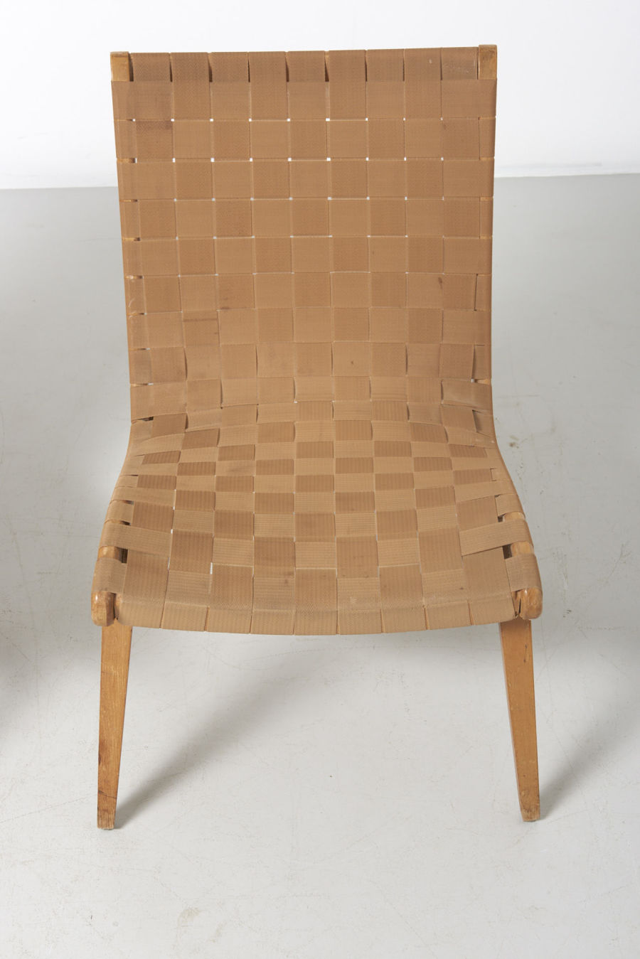 modestfurniture-vintage-1881-jens-risom-easy-chairs-knoll-beige02
