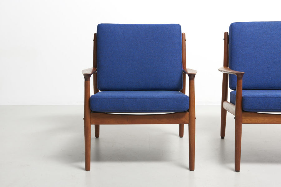 modestfurniture-vintage-1890-grete-jalk-easy-chairs-glostrup01