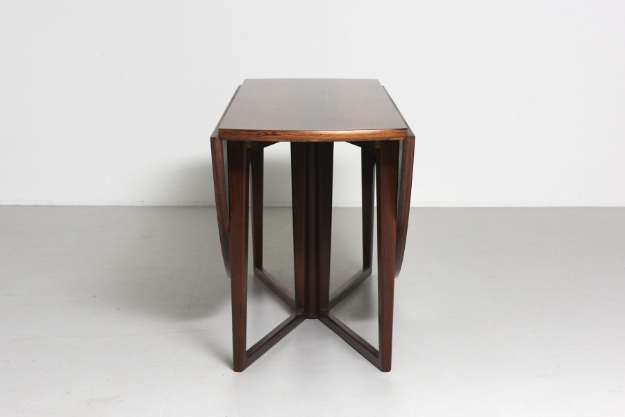 modestfurniture-vintage-1899-rosewood-dining-table-helge-sibast07