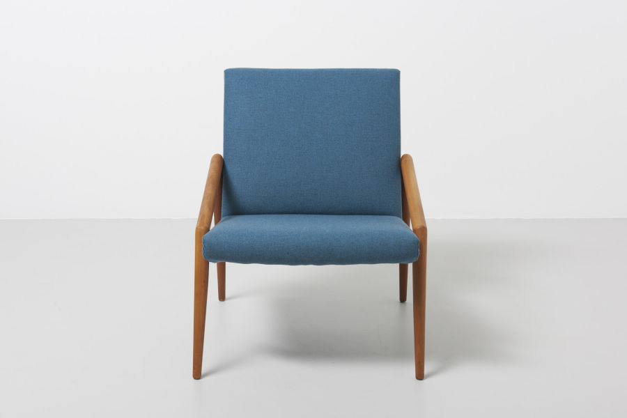modestfurniture-vintage-1961-easy-chair-teak-round-armrest02