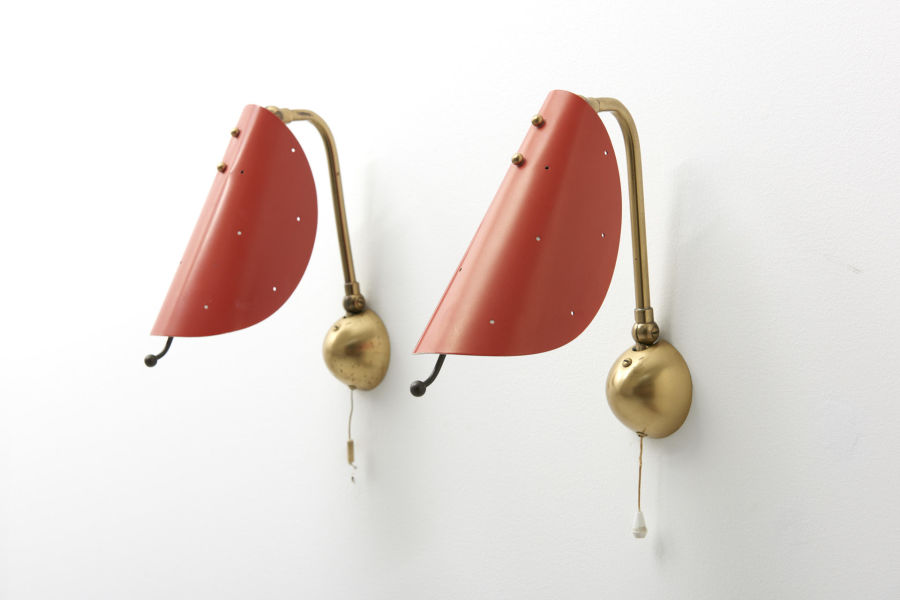 modestfurniture-vintage-1991-pair-wall-lamps-brass-red-shade01