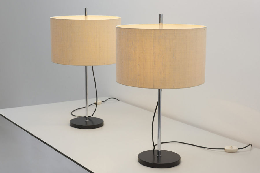 modestfurniture-vintage-2005-staff-table-lamp03