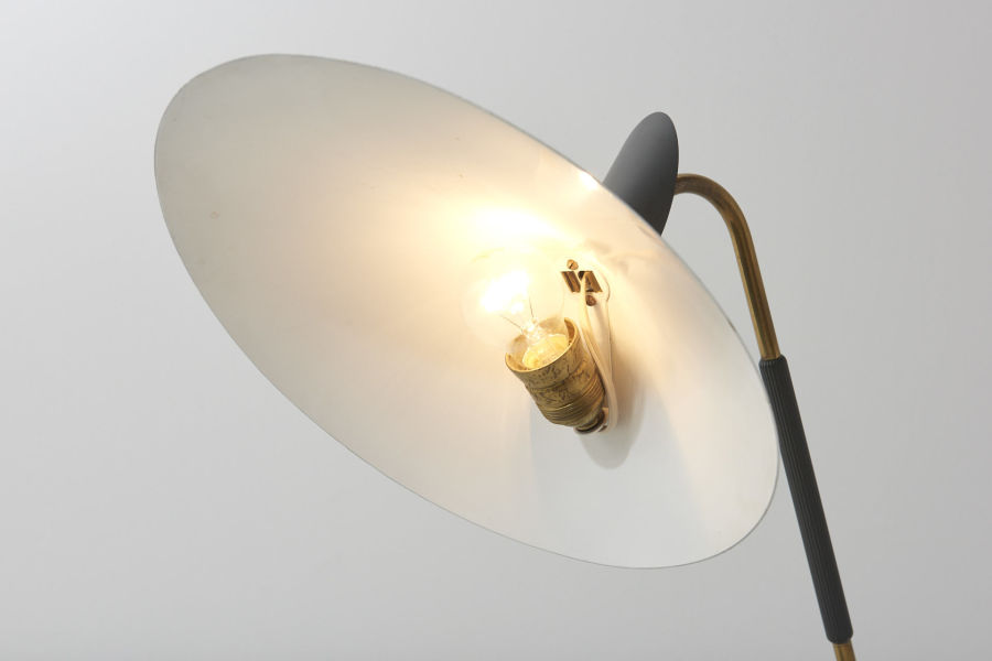 modestfurniture-vintage-2010-desk-lamp-grey-shade29