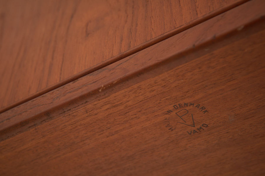 modestfurniture-vintage-2013-teak-desk-arne-vodder-vamo10