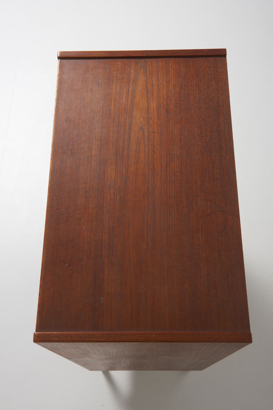modestfurniture-vintage-2043-chest-of-drawers-oak-teak06