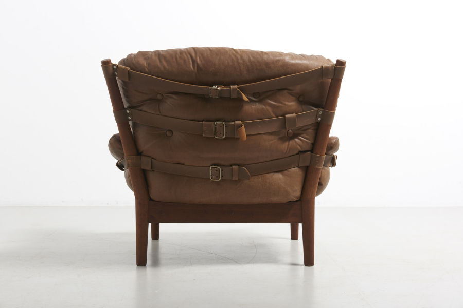 modestfurniture-vintage-2073-leather-easy-chairs-john-mortensen-4521-magnus-olensen05