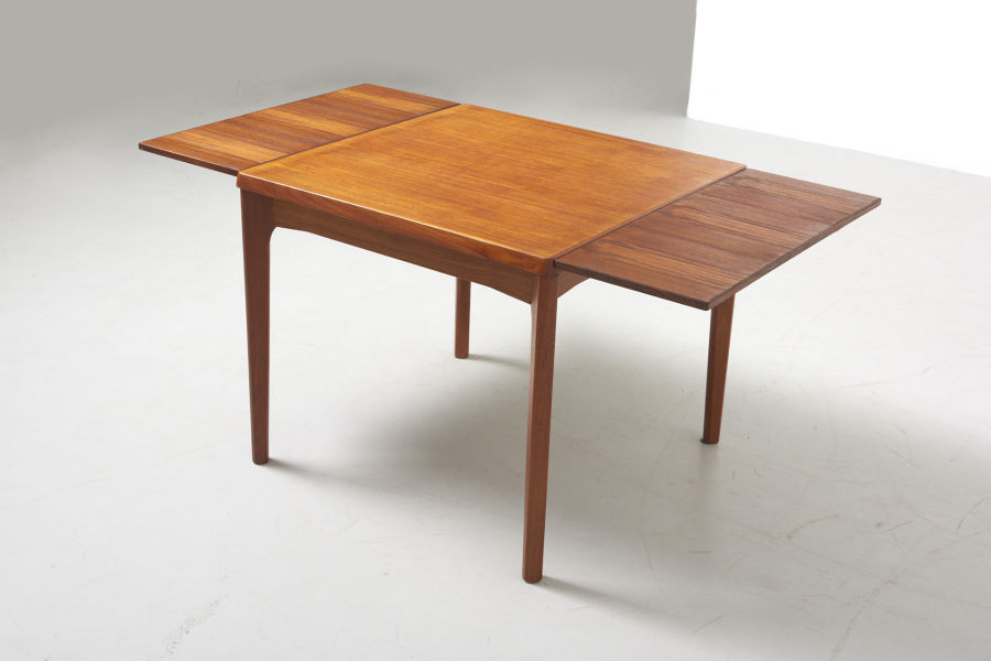 modestfurniture-vintage-2125-square-dining-table-henning-kjaernulf04