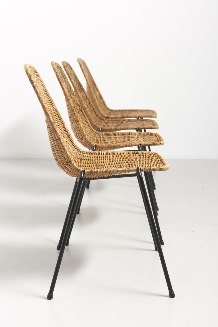 modestfurniture-vintage-2190-rattan-chairs-gian-franco-legler07