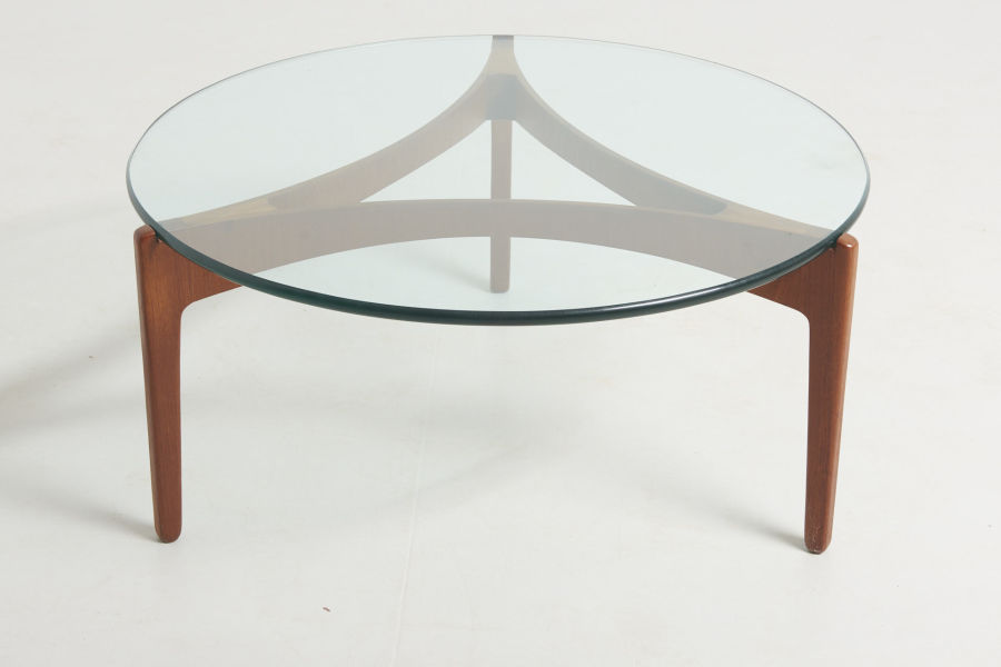 modestfurniture-vintage-2192-low-table-sven-ellekaer-teak01