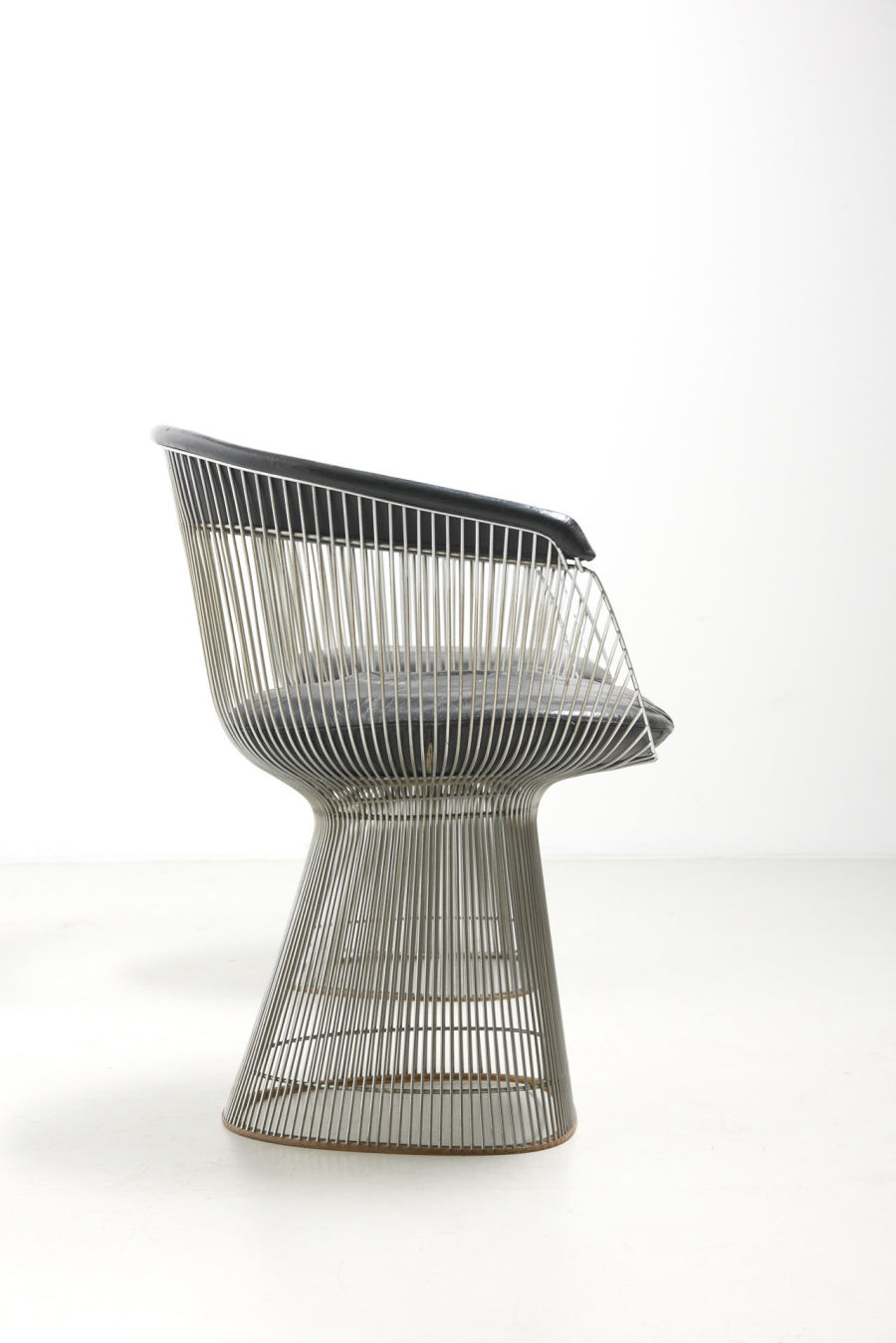modestfurniture-vintage-2212-warren-platner-chairs-knoll03