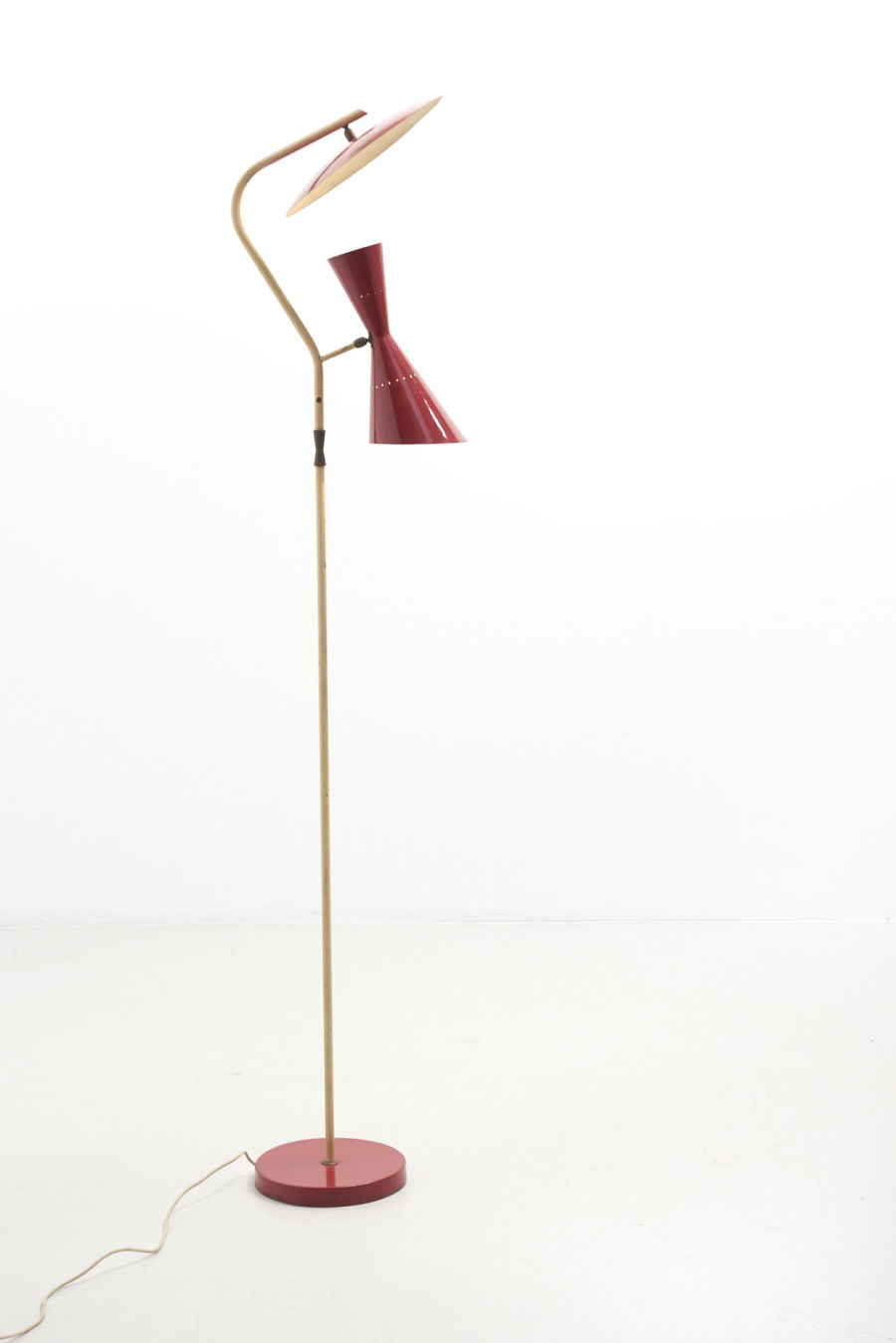 modestfurniture-vintage-2228-floor-lamp-red-indirect-up-down-red-shade-italy-195001