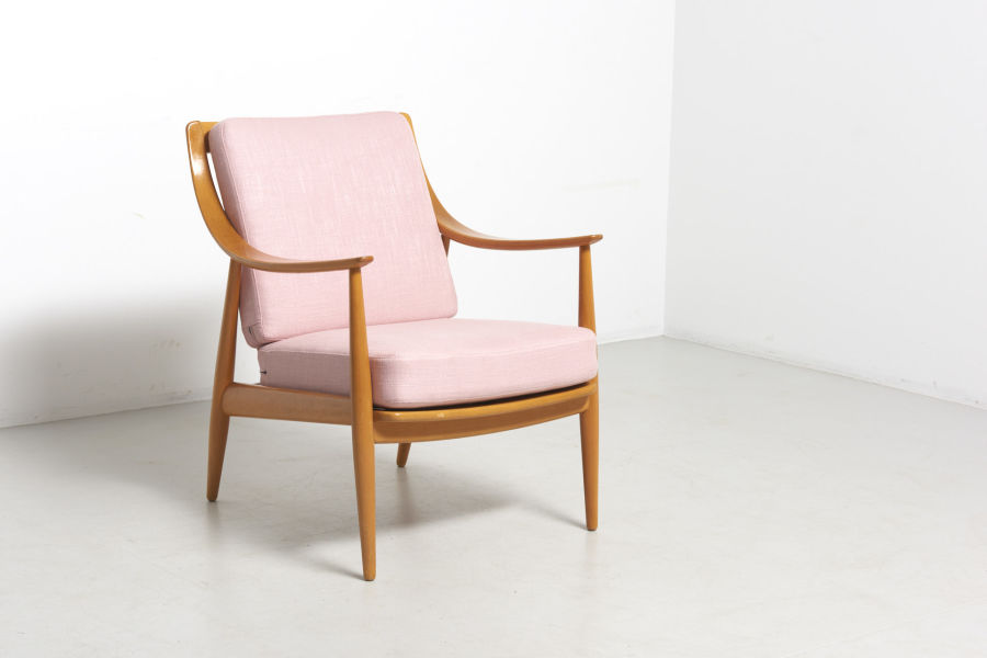 modestfurniture-vintage-2270-hvidt-molgaard-easy-chair-ash-fd14401