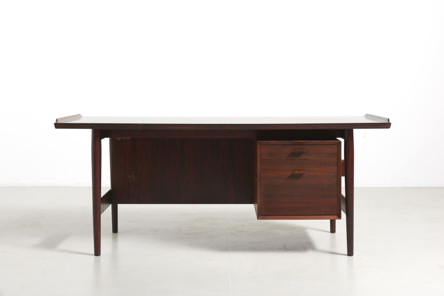 modestfurniture-vintage-2364-arne-vodder-sibast-rosewood-desk01