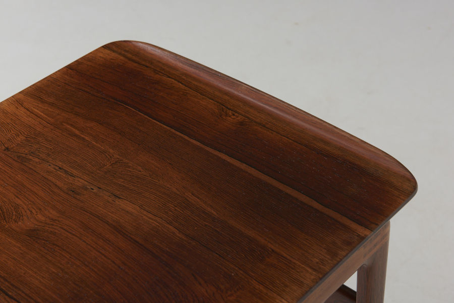 modestfurniture-vintage-2366-low-table-rosewood-hvidt-molgaard06