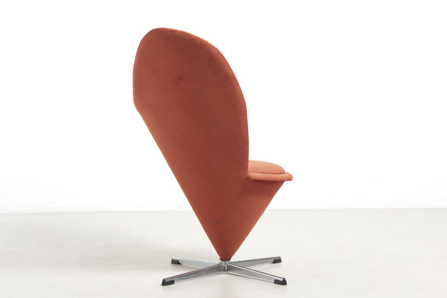 modestfurniture-vintage-2379-verner-panton-heart-cone-chair03