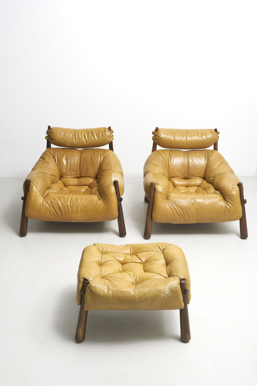 modestfurniture-vintage-2385-percival-lafer-easy-chair15