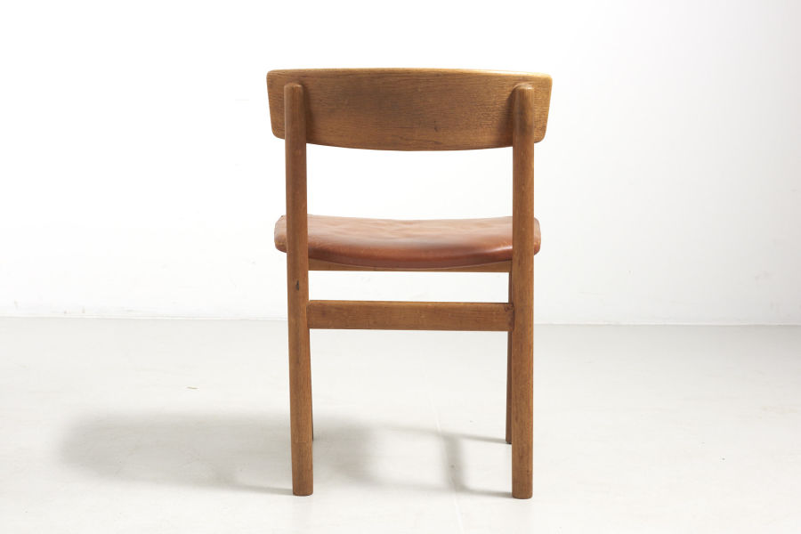 modestfurniture-vintage-2559-fredericia-chairs-borge-mogensen-model-23612