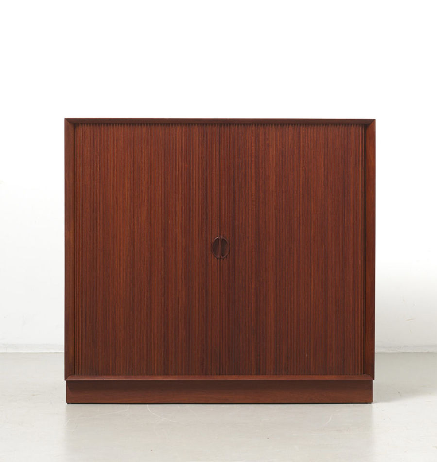 modestfurniture-vintage-2604-hvidt-molgaard-soborg-cabinet-tambour00